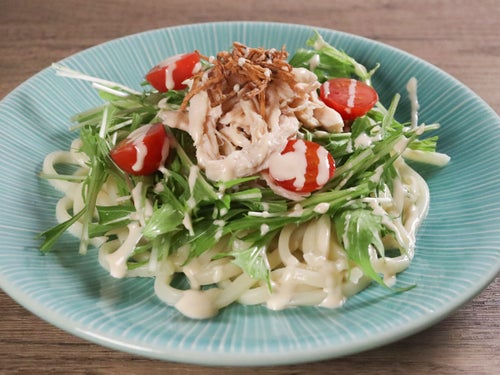 蒸し鶏の彩り和風サラダうどん